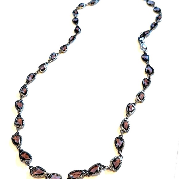 CHICO’s Gray Glass Hammered Gunmetal Silver Long Necklace | NEW​ - Picture 8 of 9